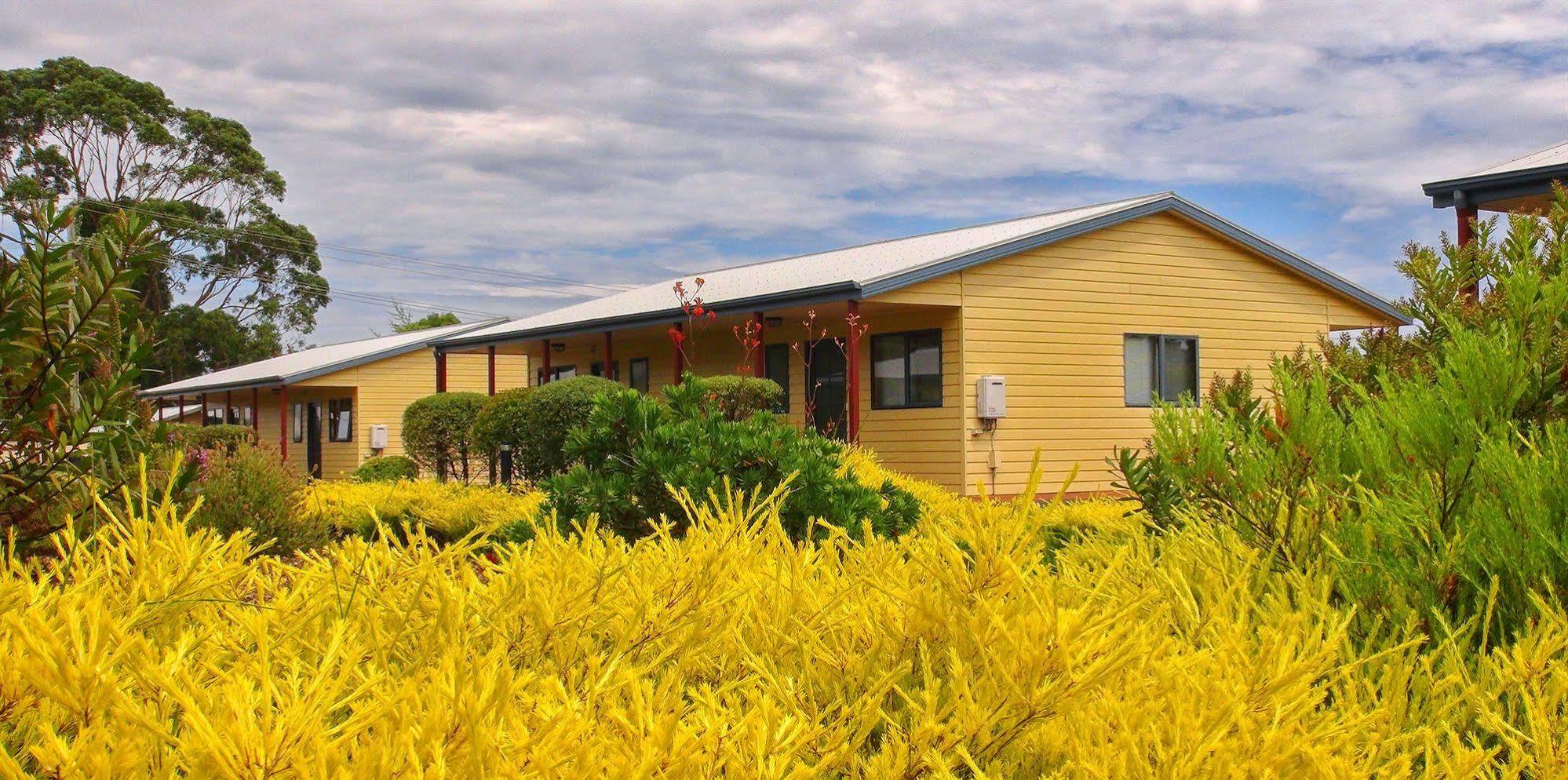 Marsden Court Apartments Now Incorporating Marsden Court And Sharonlee Strahan Villas Bagian luar foto