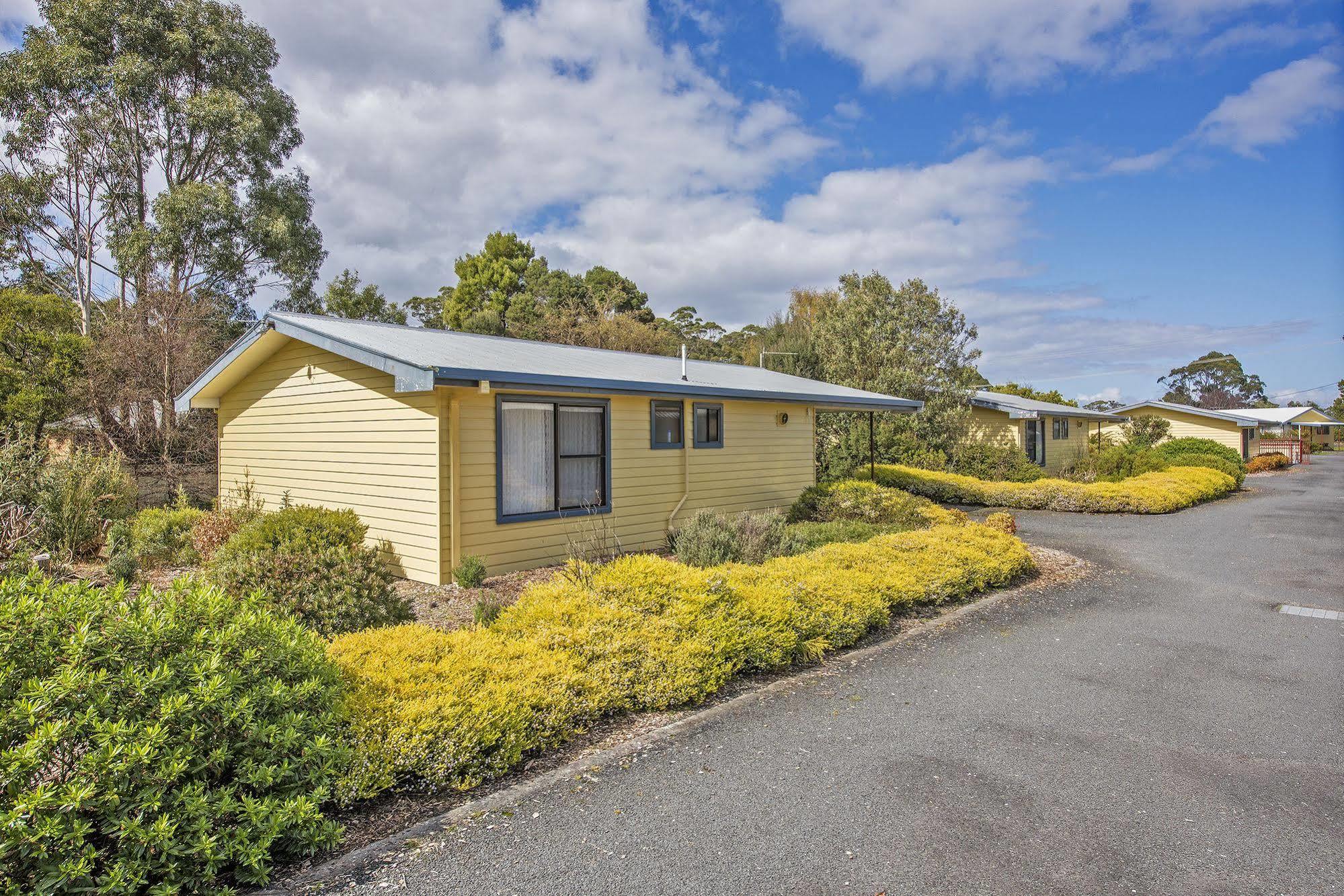 Marsden Court Apartments Now Incorporating Marsden Court And Sharonlee Strahan Villas Bagian luar foto